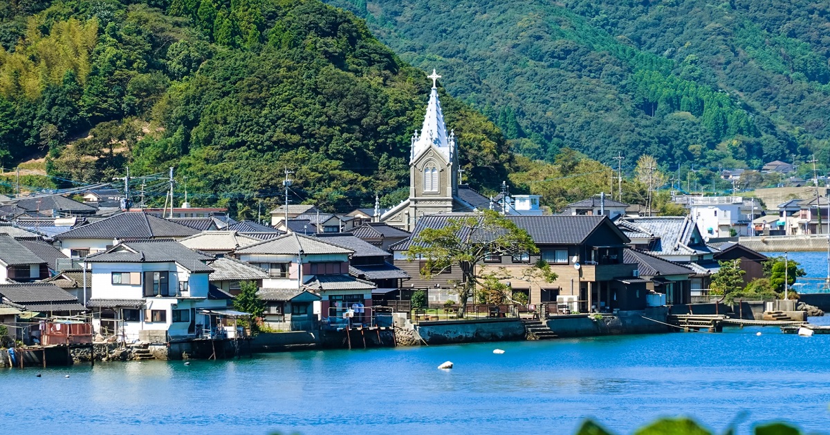 Catholic Sakitsu Church: A Trip to Visit a Beautiful Gothic Church ...